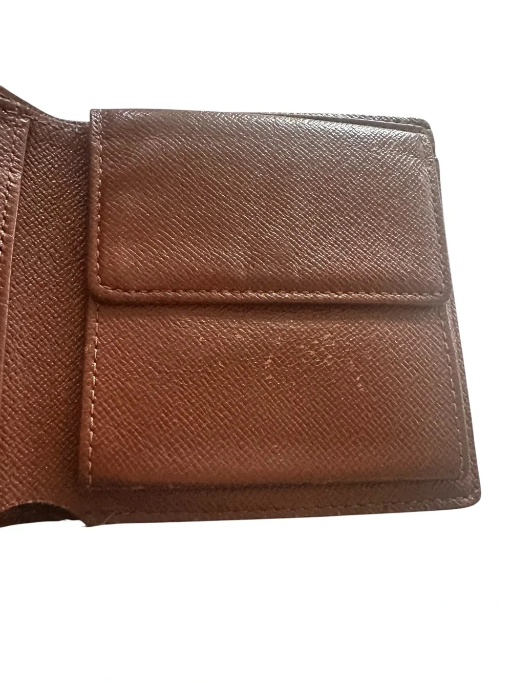 Vintage LV men’s wallet with coin